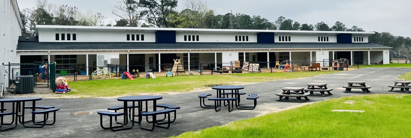 Banner Lunch Tables